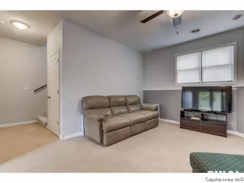 71 Marchelle, Springfield, IL 62702 photo 26