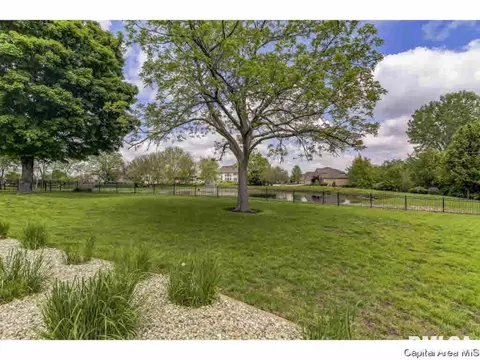 514 Chatsworth Ct, Springfield, IL 62711 photo 34