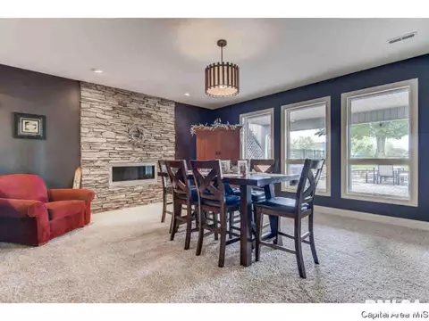 514 Chatsworth Ct, Springfield, IL 62711 photo 29