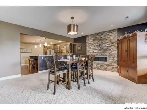 514 Chatsworth Ct, Springfield, IL 62711 photo 30