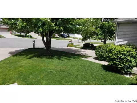 1710 Tern Pl, Springfield, IL 62711 photo 2