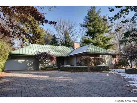 2020 S Illini Rd, Springfield, IL 62704 photo 1