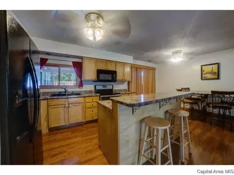 3237 St Francis Dr, Springfield, IL 62703 photo 7