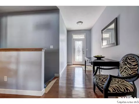 2205 Charlack Ave, Springfield, IL 62704 photo 3