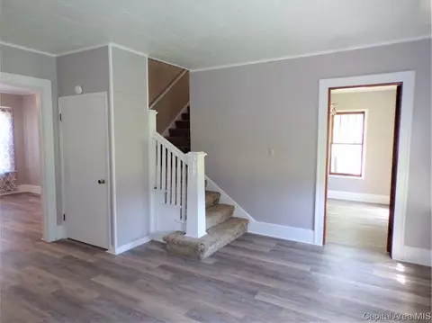 433 W Chestnut St, Oneida, IL 61467 photo 7