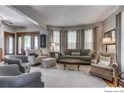 1517 Holmes, Springfield, IL 62704 photo 5