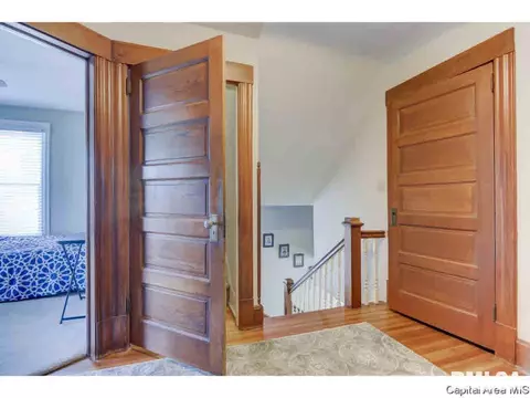 1517 Holmes, Springfield, IL 62704 photo 16