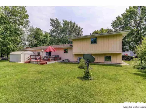 60 Danbury, Springfield, IL 62704 photo 5