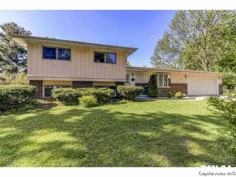 60 Danbury, Springfield, IL 62704 photo 1