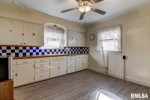 2344 S 8th St, Springfield, IL 62703 photo 15