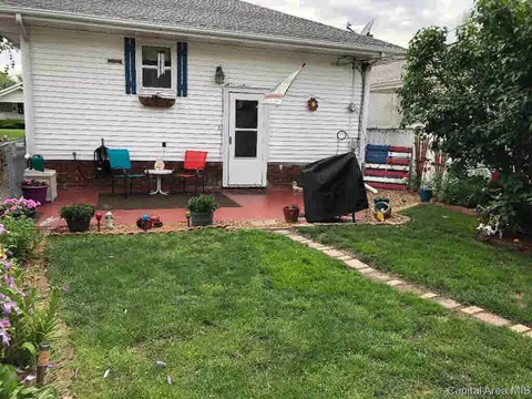 2316 S 9th St, Springfield, IL 62703 photo 8