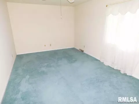 100 Glen Aire St, Springfield, IL 62703 photo 16