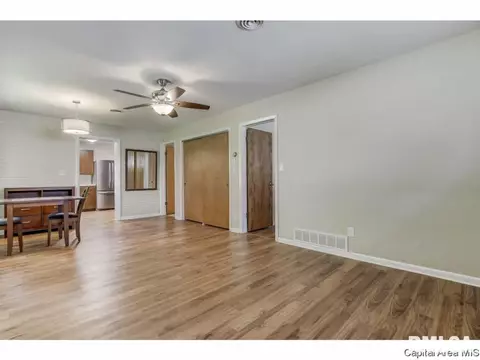 57 Circle Dr, Springfield, IL 62703 photo 16