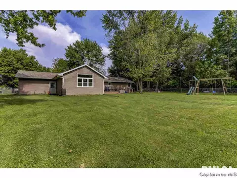 35 Devine Dr, Riverton, IL 62561 photo 25