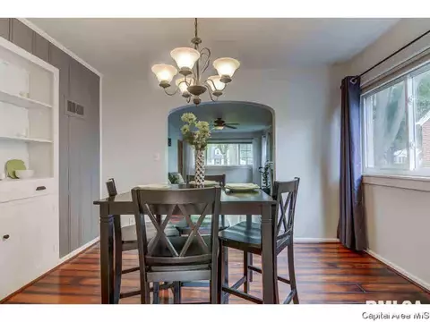 2125 S Walnut, Springfield, IL 62704 photo 10