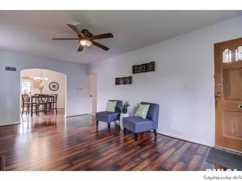 2125 S Walnut, Springfield, IL 62704 photo 6