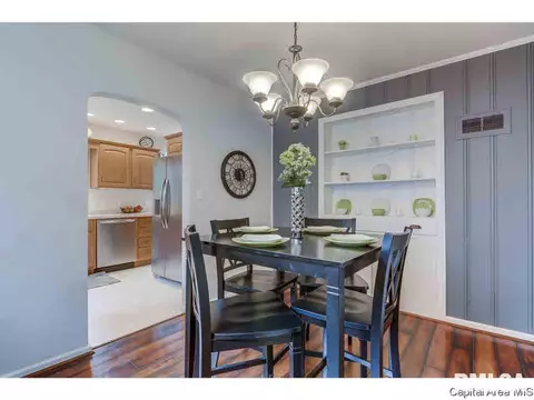 2125 S Walnut, Springfield, IL 62704 photo 8