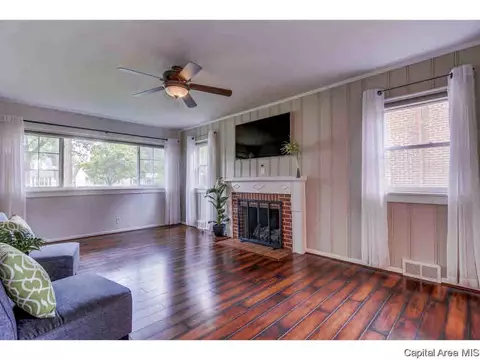 2125 S Walnut, Springfield, IL 62704 photo 2