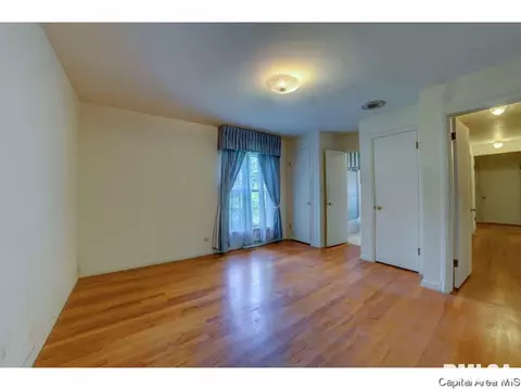 2179 Greenbriar Rd, Springfield, IL 62704 photo 32