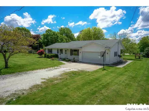 370 E Brown, Waverly, IL 62692 photo 26