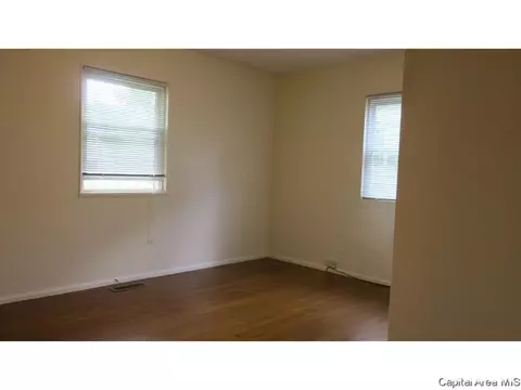 3233 Saxony Rd, Springfield, IL 62703 photo 13