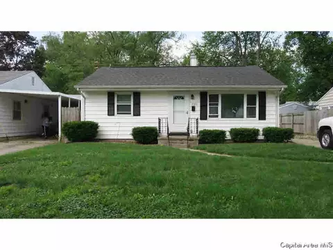 3233 Saxony Rd, Springfield, IL 62703 photo 1