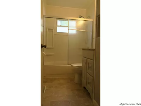 3233 Saxony Rd, Springfield, IL 62703 photo 15