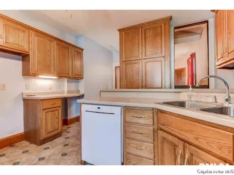 1504 N 11th St, Springfield, IL 62702 photo 11