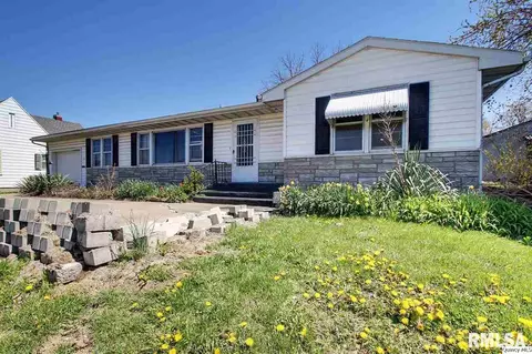 4304 Mcmasters St, Hannibal, MO 63401 photo 1