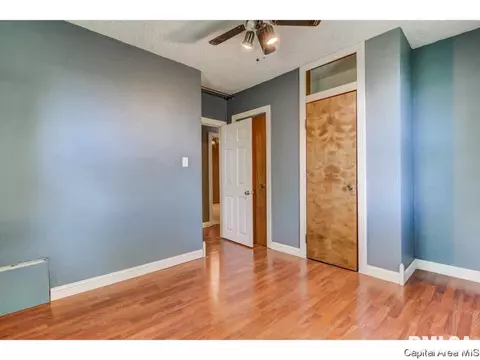 4251 Laverna Rd, Springfield, IL 62707 photo 9