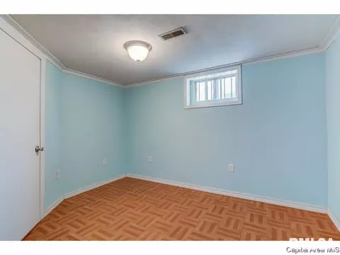 1916 S Pasfield St, Springfield, IL 62704 photo 20
