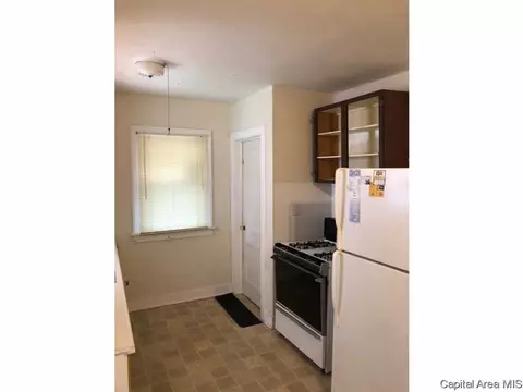 1220 Monument Ave, Springfield, IL 62702 photo 7