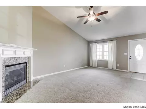 4512 Castle Pines Dr, Springfield, IL 62711 photo 5