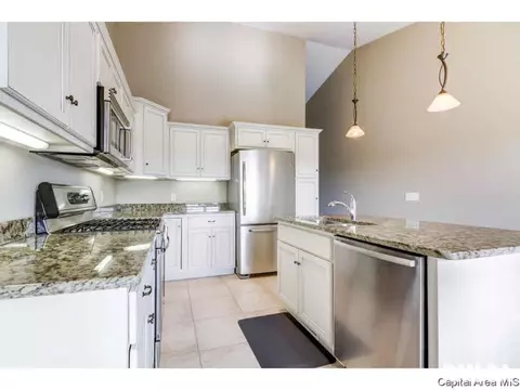 4512 Castle Pines Dr, Springfield, IL 62711 photo 8