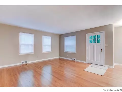 2409 S State St, Springfield, IL 62704 photo 2