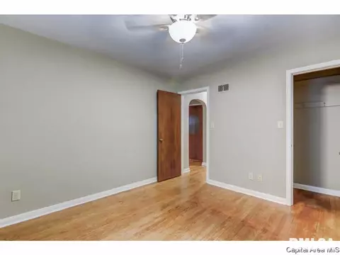 2409 S State St, Springfield, IL 62704 photo 15