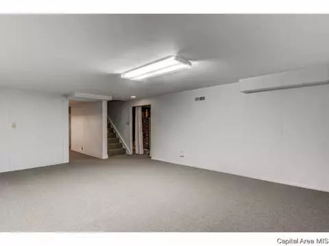 2409 S State St, Springfield, IL 62704 photo 26