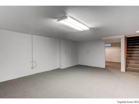 2409 S State St, Springfield, IL 62704 photo 27