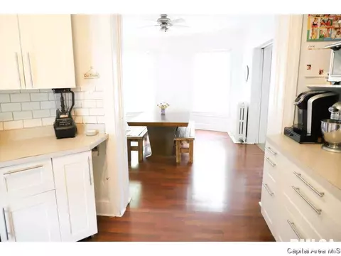 550 S State St, Springfield, IL 62704 photo 14