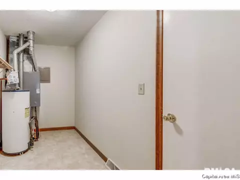 2512 Austin Dr, Springfield, IL 62704 photo 22