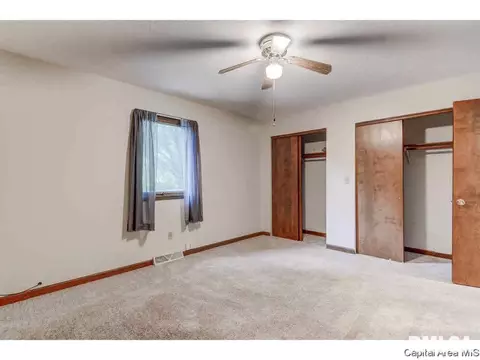2512 Austin Dr, Springfield, IL 62704 photo 13