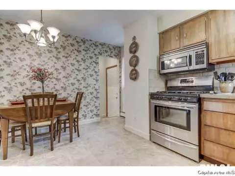 3340 Rita Ave, Springfield, IL 62704 photo 7
