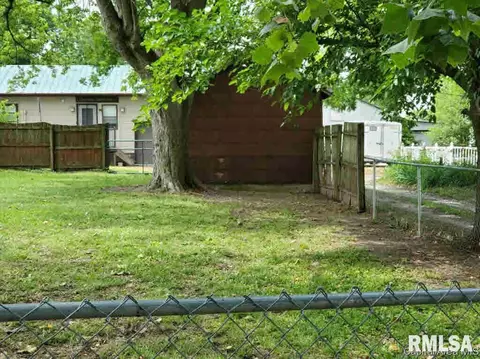 336 W 4th St, Waterloo, IL 62298 photo 3