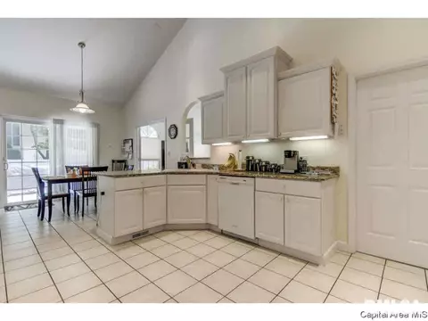 222 Blake Ct, Springfield, IL 62711 photo 10