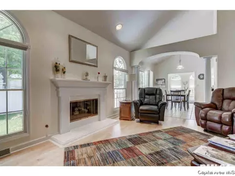 222 Blake Ct, Springfield, IL 62711 photo 7