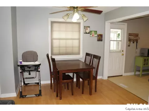 1806 E Hood St, Springfield, IL 62703 photo 9