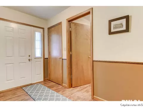 2111 Sunstone Ct, Springfield, IL 62704 photo 13