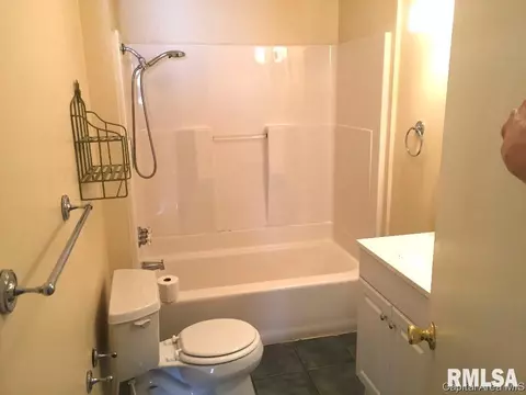 2256 Converse St, Springfield, IL 62702 photo 18