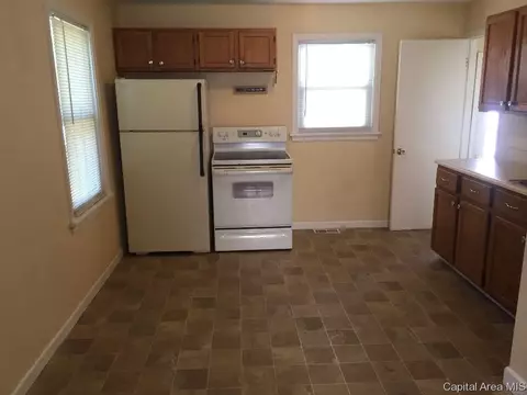 2256 Converse St, Springfield, IL 62702 photo 11