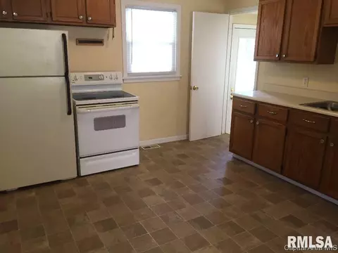2256 Converse St, Springfield, IL 62702 photo 15